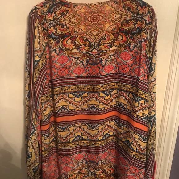 Patterned V-Neck Swing Dress - Picture 5 of 6